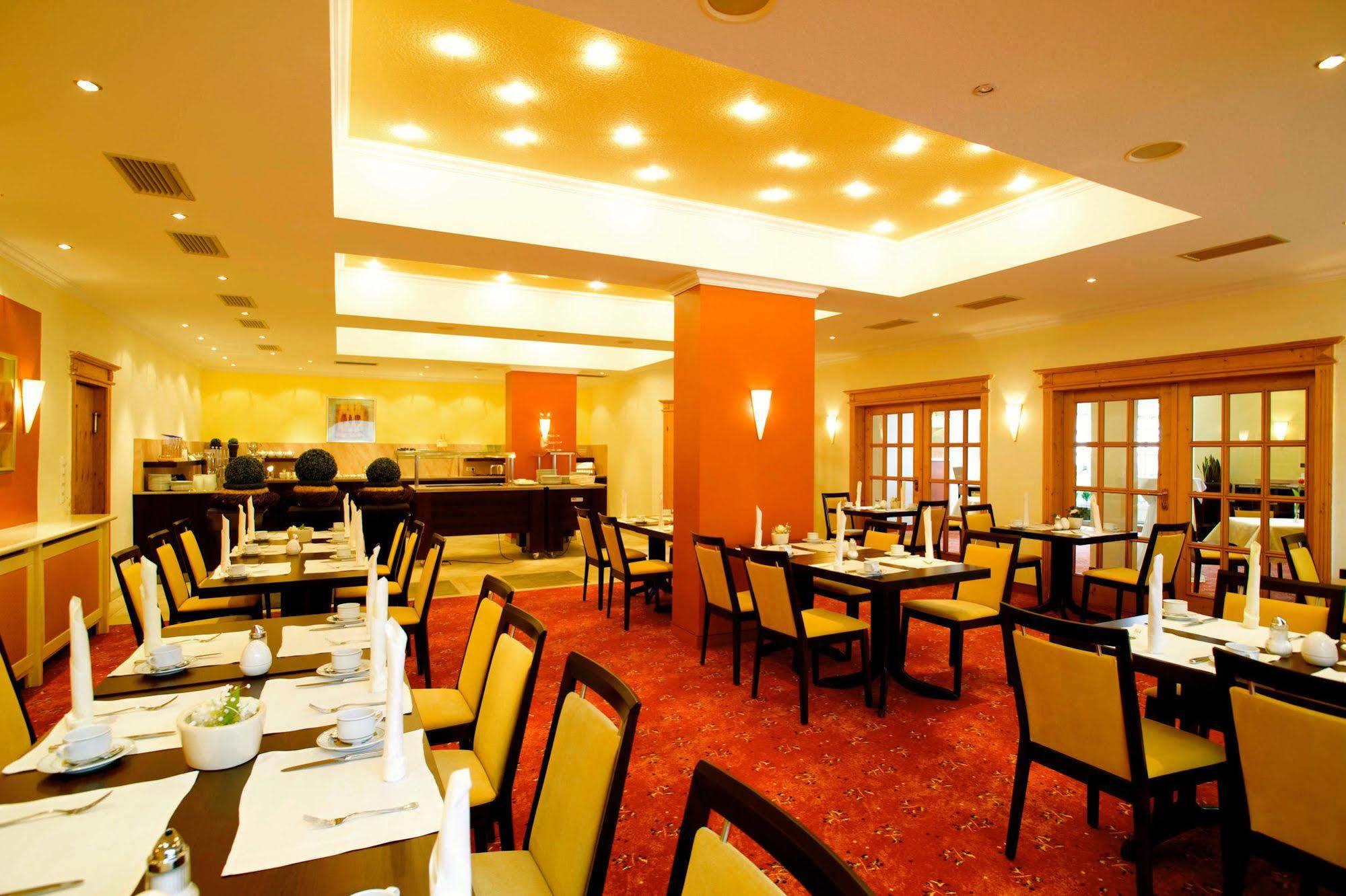 Idingshof & Restaurant Hotel 4*